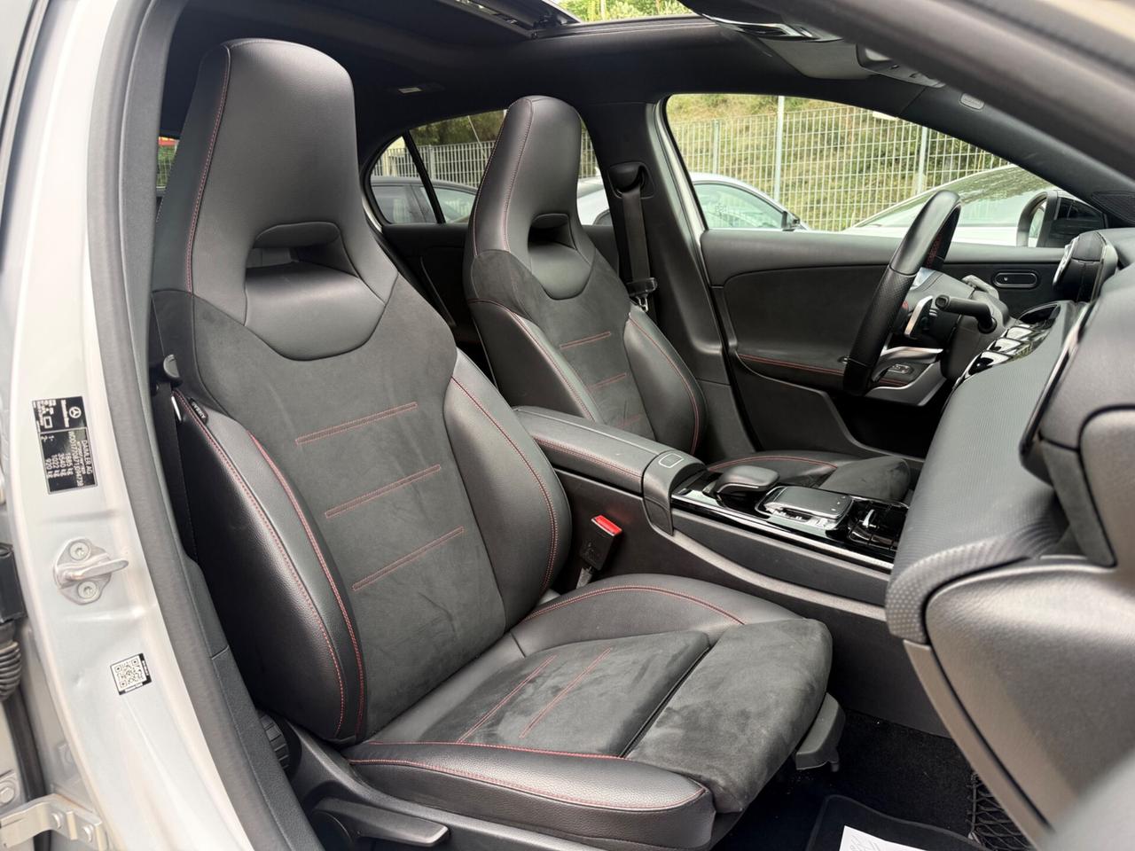 Mercedes-benz A 200 Premium AMG Tetto panoramico / Night / Led / Alcantara