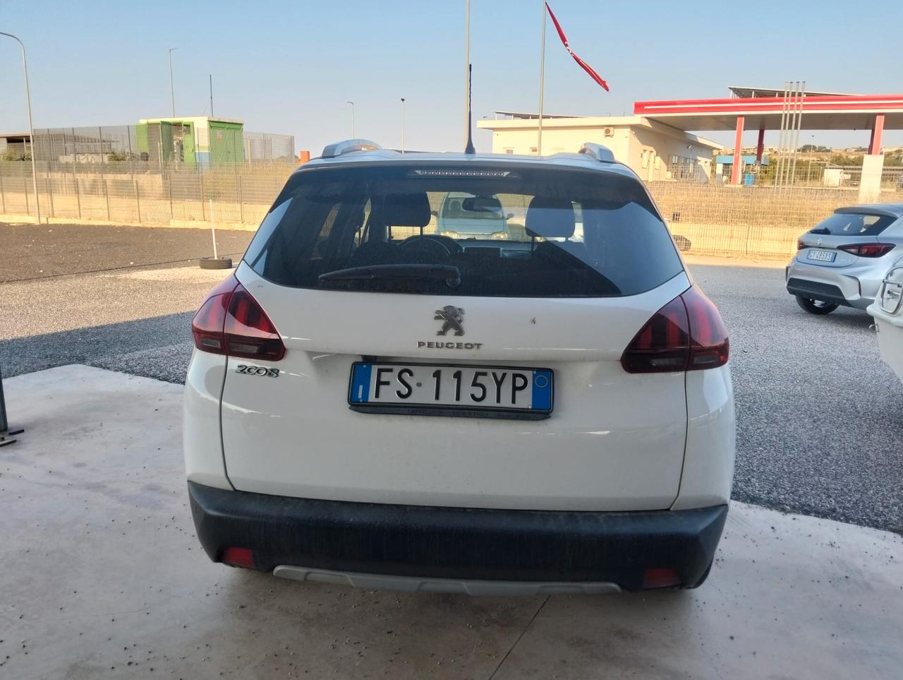 Peugeot 2008 PureTech Turbo 110 S&S Allure