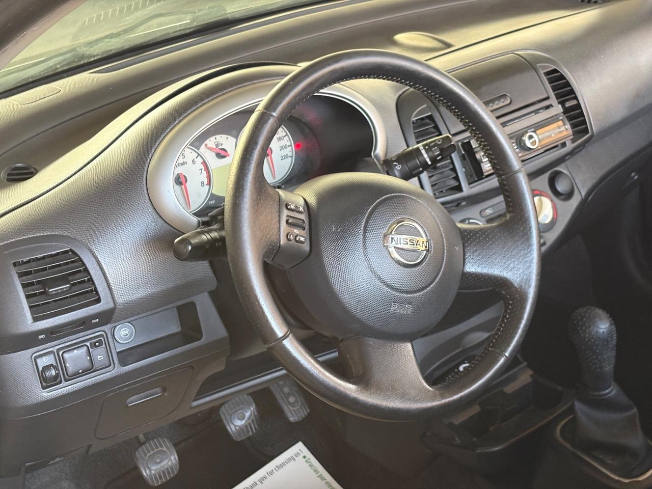 Nissan Micra C+C 1.6 16V GPL