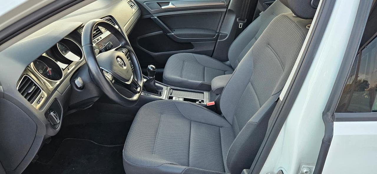 Volkswagen Golf 7.5 TDI 1.6 115CV 5p. HighLine