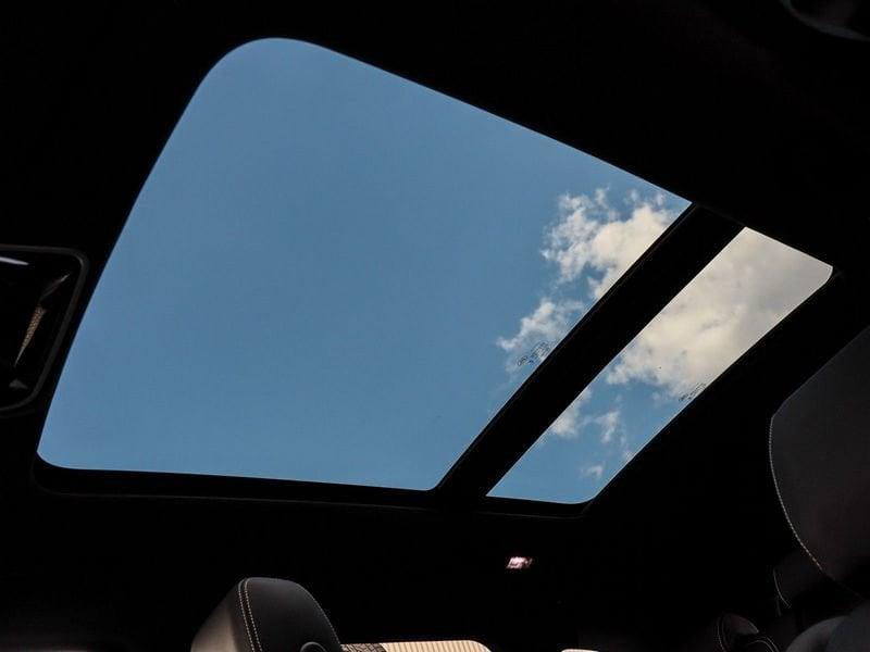 Land Rover Range Rover Velar 2.0 Si4 250 CV R-Dynamic SE Pelle Tetto Led Camera