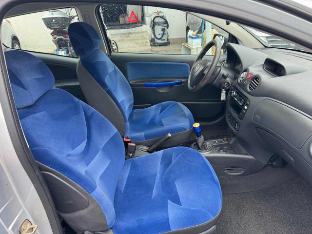 CITROEN C2 1.1 60cv Evolution