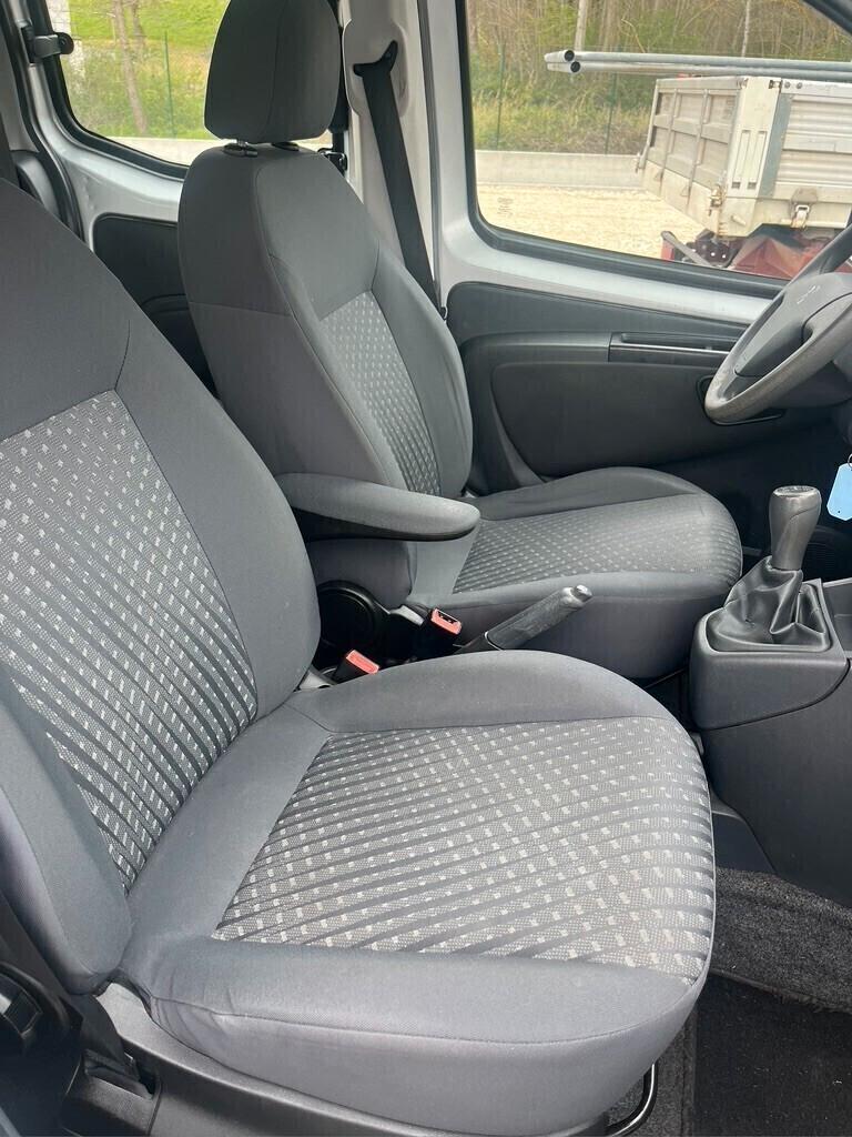 Peugeot Bipper Tepee 1.4 75CV Outdoor