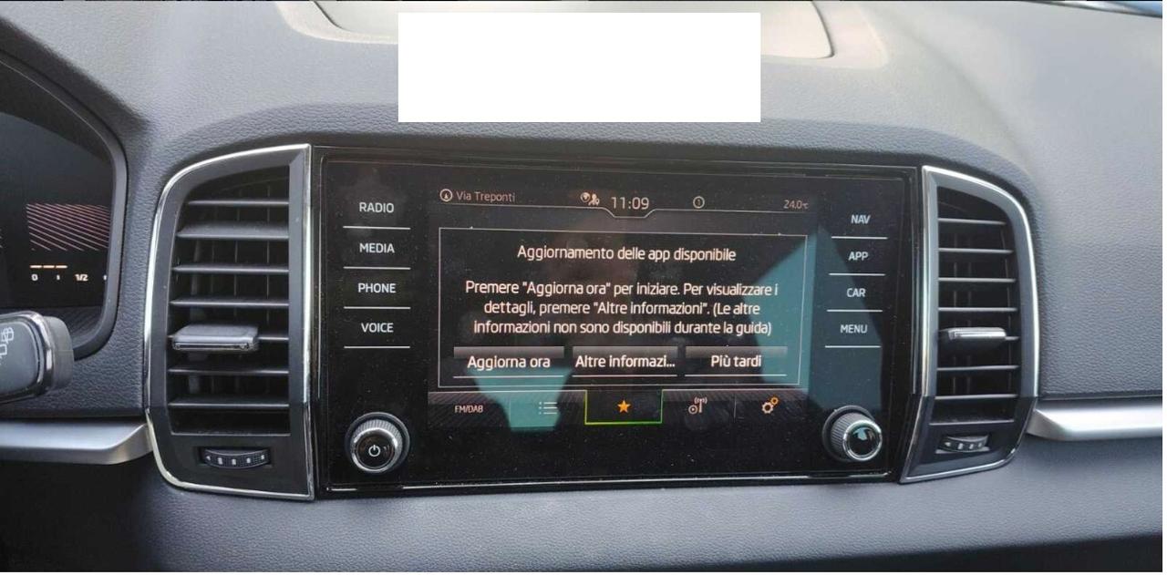 SKODA KAROQ 2.0 TDI 115CV DSG EVO SCR EXECUTIVE ( FARI LED - COCKPIT - ADAPTIVE CRUISE - NAVI - SMARTLINK - PDC - TELECAMERA POST. )