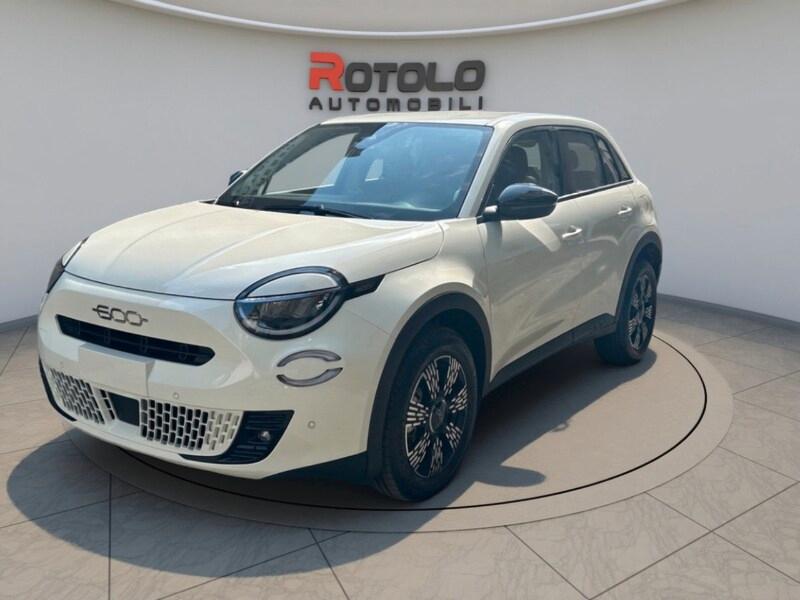 FIAT 600 (2023-->) 600 Hybrid 110 CV DCT MHEV S...
