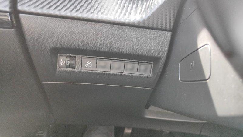 Peugeot 2008 2008 BlueHDi 110 S&S Allure Pack