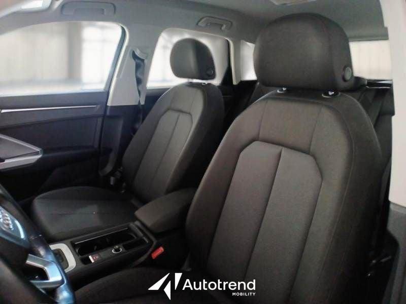 Audi Q3 35 TDI 150 CV S Tronic Automatica S Line Edition