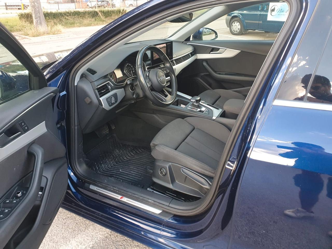 Audi A4 Avant 40 S-line METANO /OK PERMUTE /FINANZIABILE