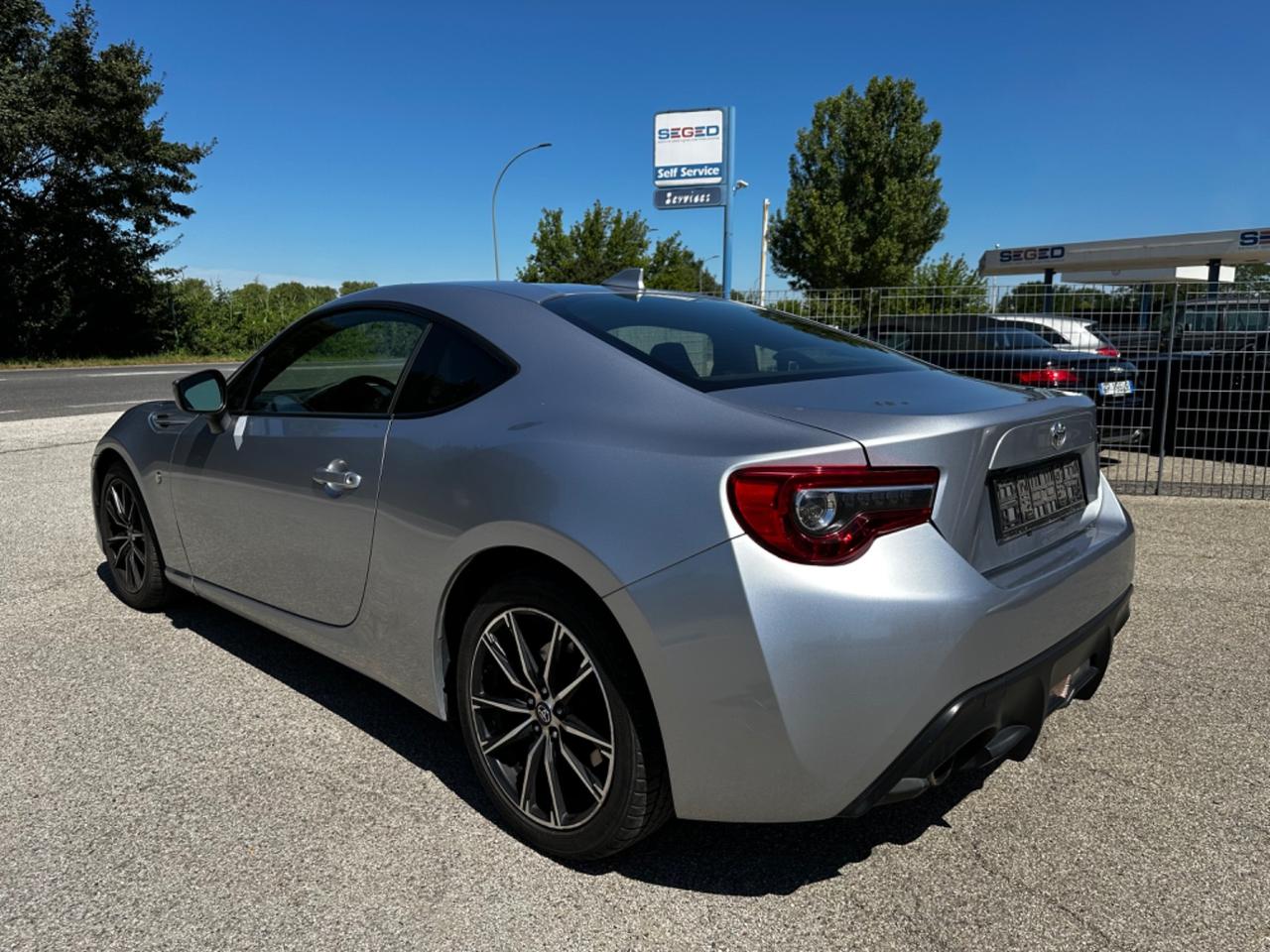 Toyota GT86 2.0 AT Rock&Road VALUTO PERMUTA