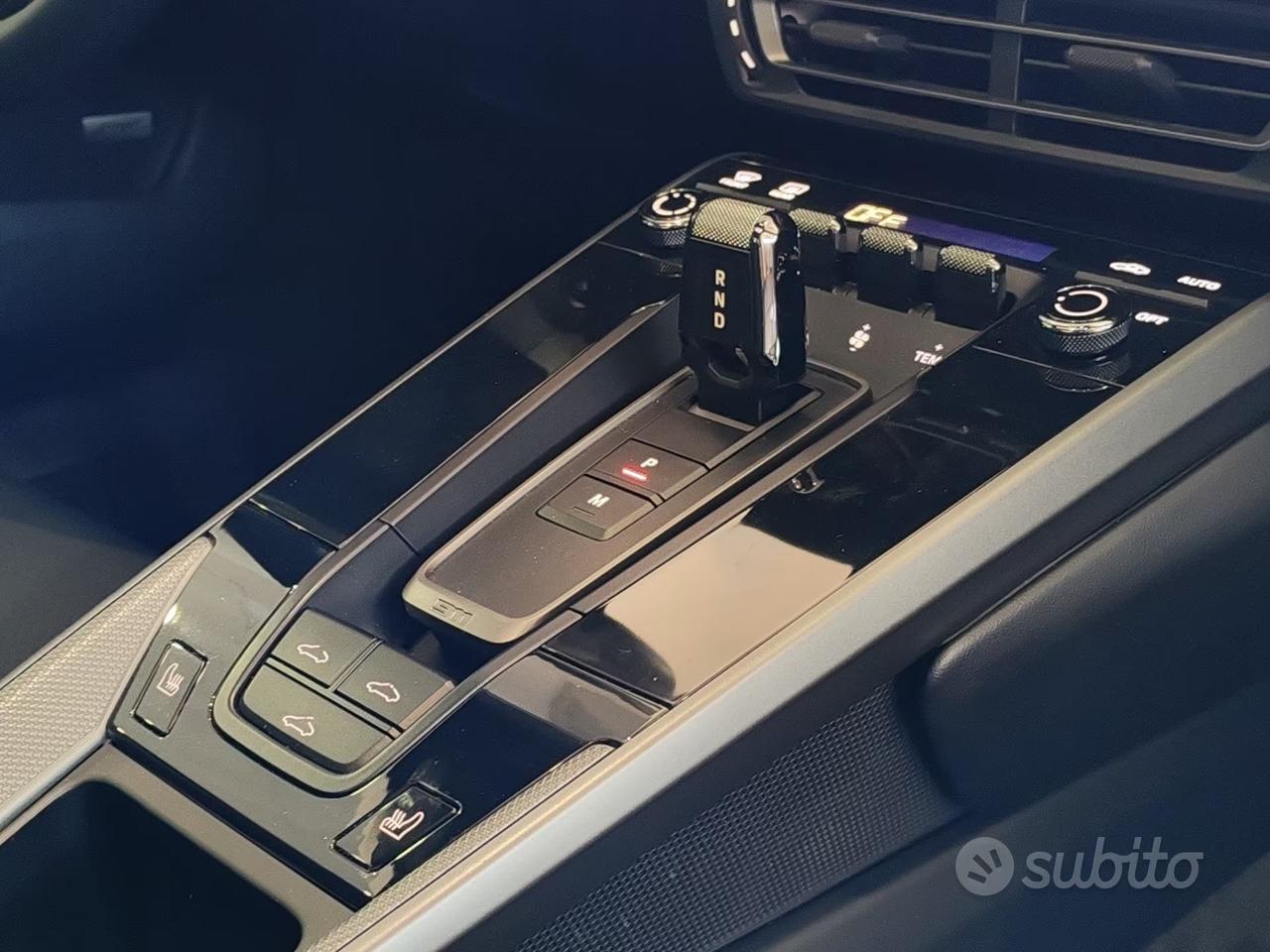 Porsche 911 Carrera 385cv 11/2023