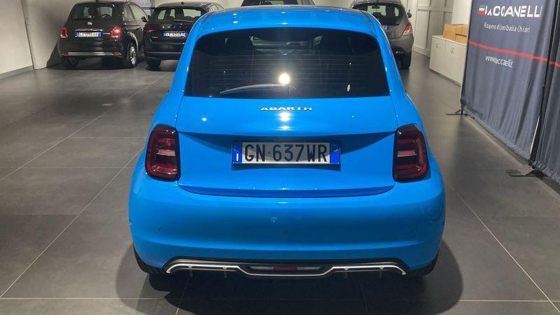 Abarth 500e Turismo