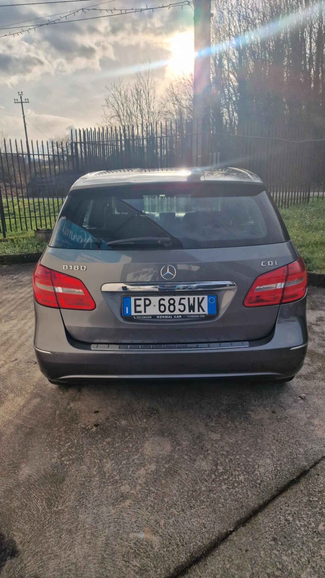 Mercedes-benz B 180 CDI BlueEFFICIENCY Premium