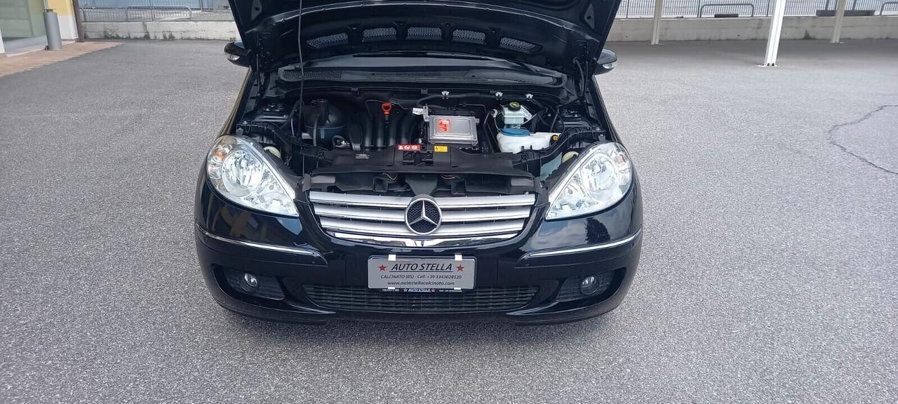 Mercedes-Benz Classe A 150 All. Elegance Benzina cc. 1.5 CV. 95 Cambio Automatico 5 Porte 5 Posti Utilizzabile anche per i Neopatentati.