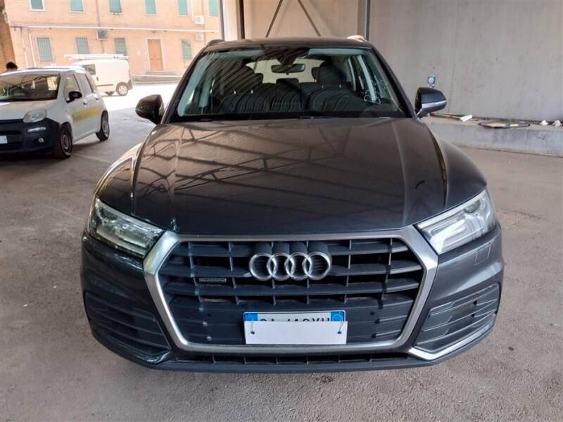 Audi Q5 35 TDI S tronic Business Design