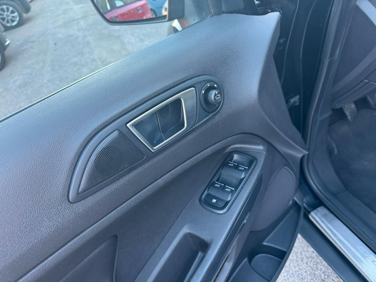 Ford EcoSport 1.5 TDCi 95 CV Titanium