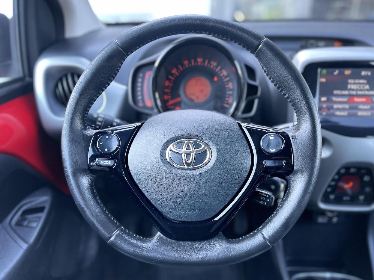 Toyota Aygo 5 Porte 1.0 Benzina 69CV E6 Neo - 2015