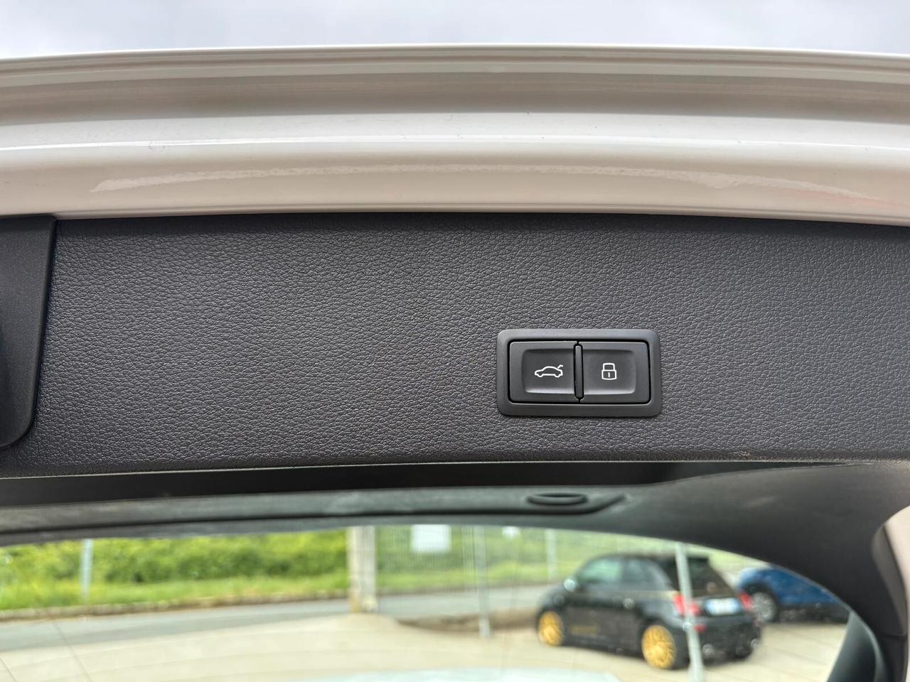 Audi Q2 S-LINE