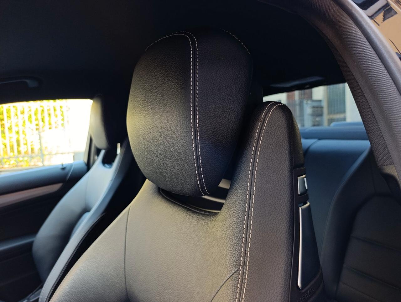 Mercedes-benz C 220 CDI Coupé Avantgarde AMG Edition