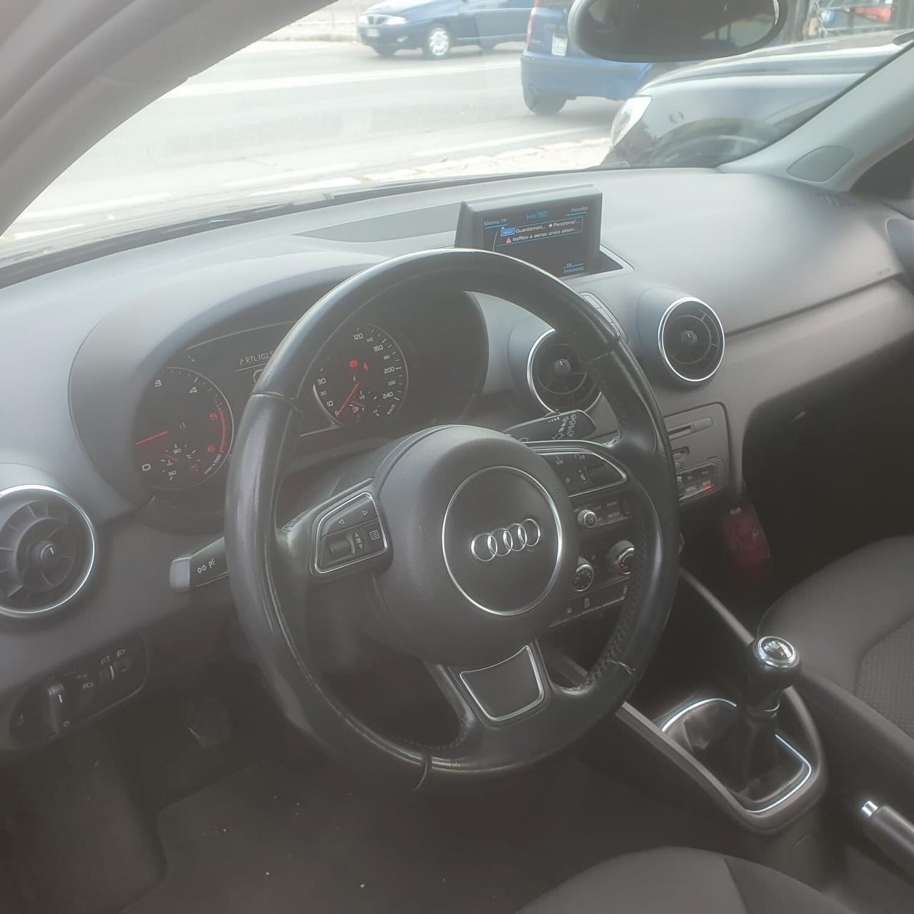 Audi A1 SPB 1.6 TDI Admired