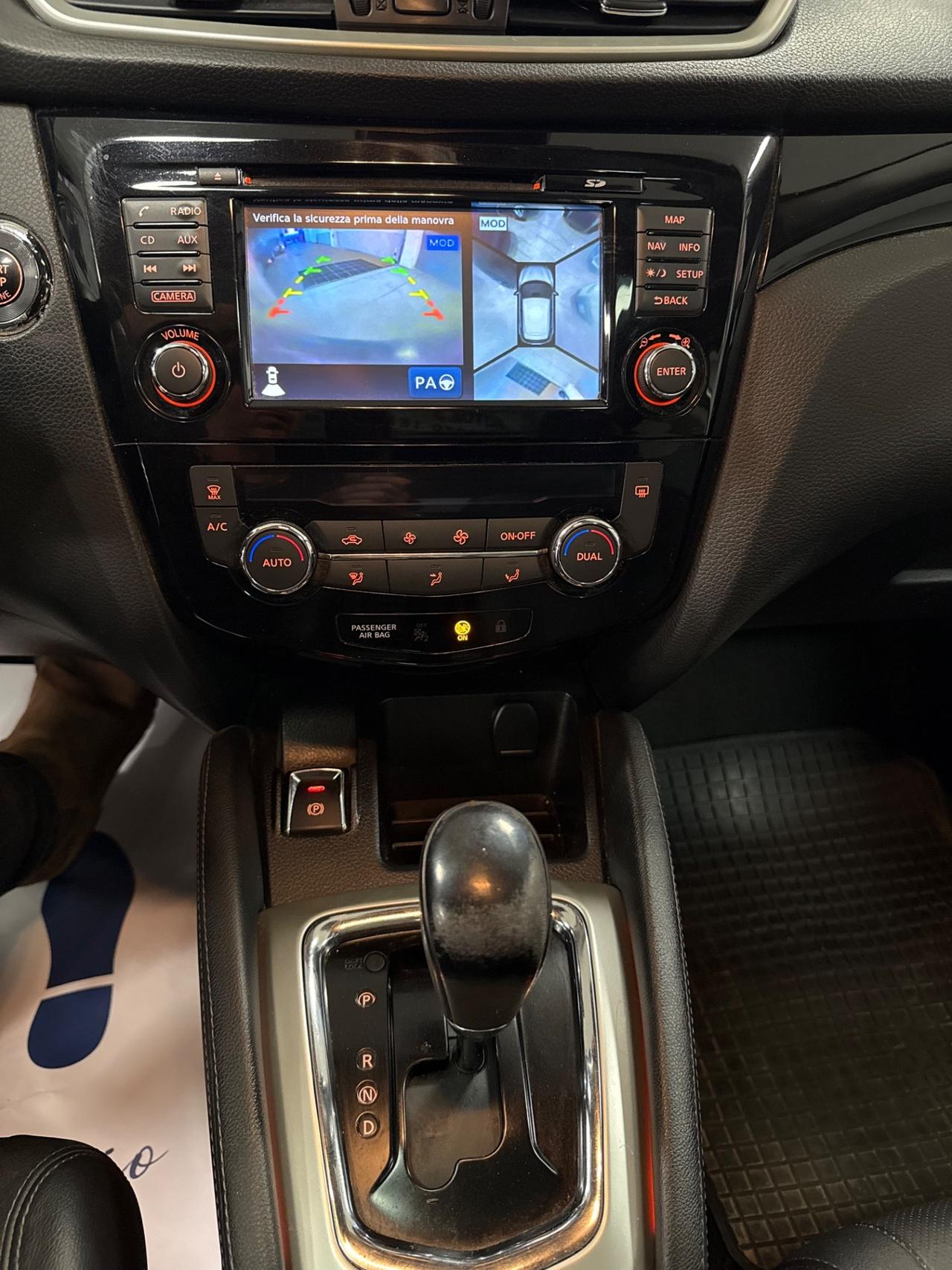 Nissan Qashqai 1.6 dCi X-Tronic 2WD Black Edition