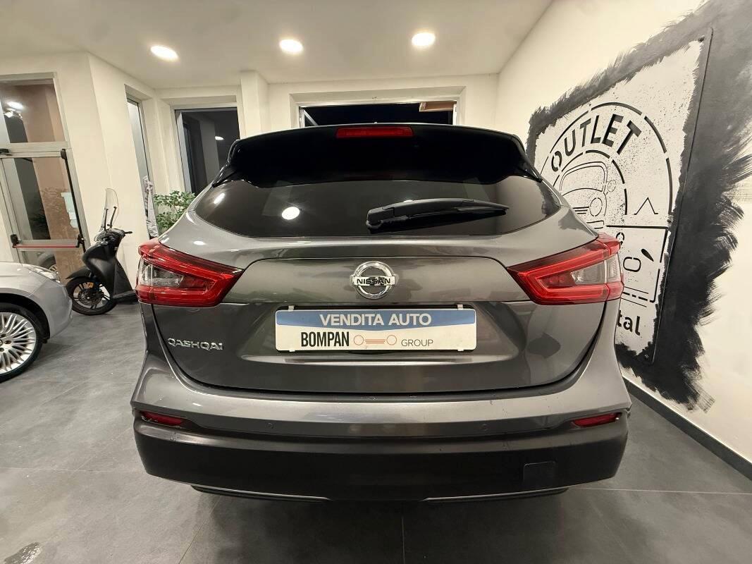 Nissan Qashqai 1.5 dci N-Connecta 115cv
