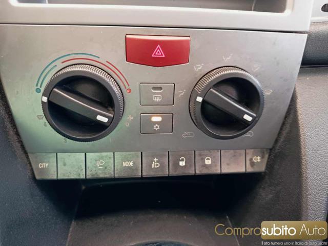 LANCIA Ypsilon 1.2 Platino