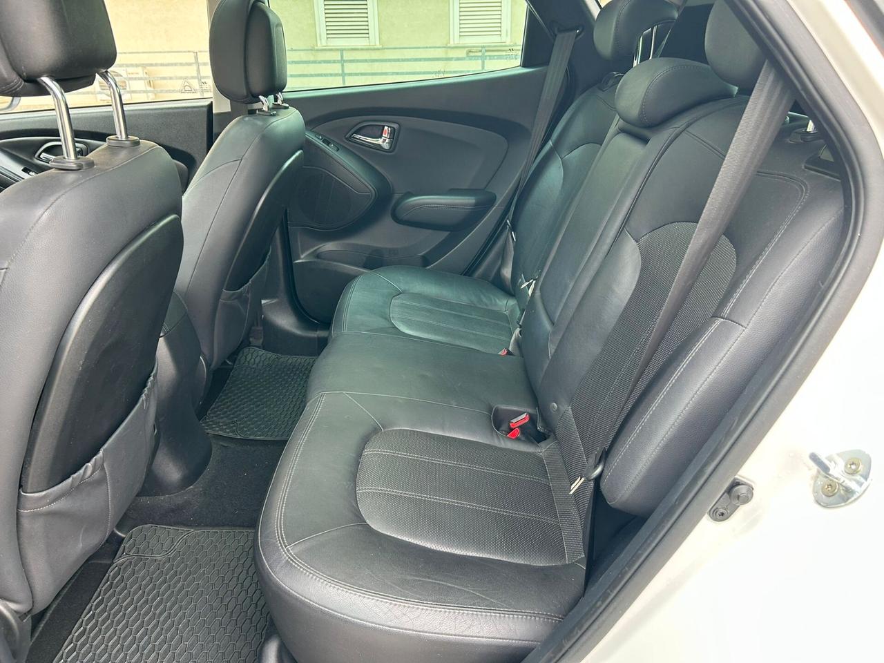 Hyundai iX35 1.7 CRDi Xpossible "TETTO"