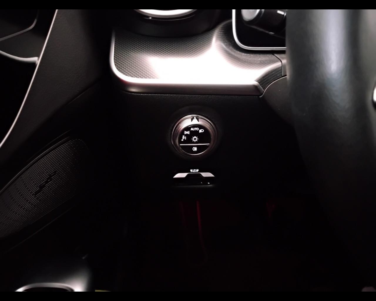 Mercedes-Benz Classe C-S206 SW 2021 - C SW 200 d mhev Advanced auto