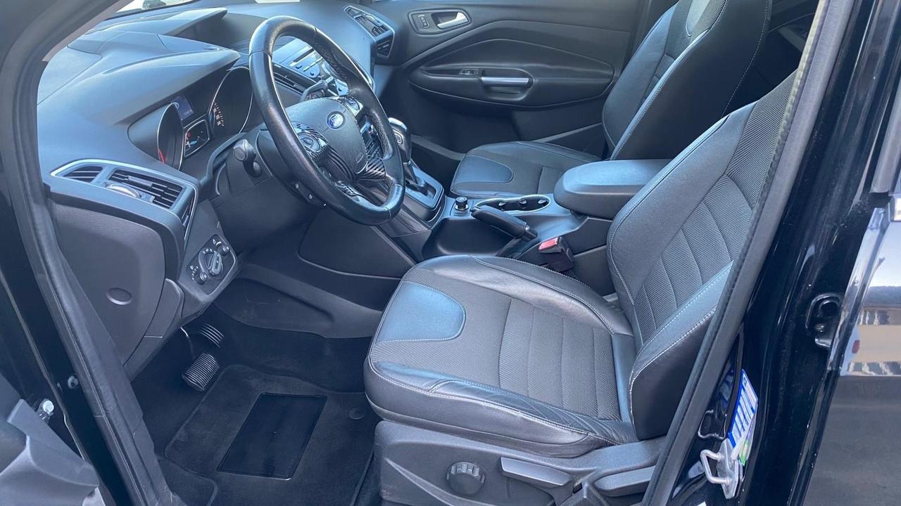 Ford Kuga 2.0 TDCI 140 CV 4WD Powershift Business