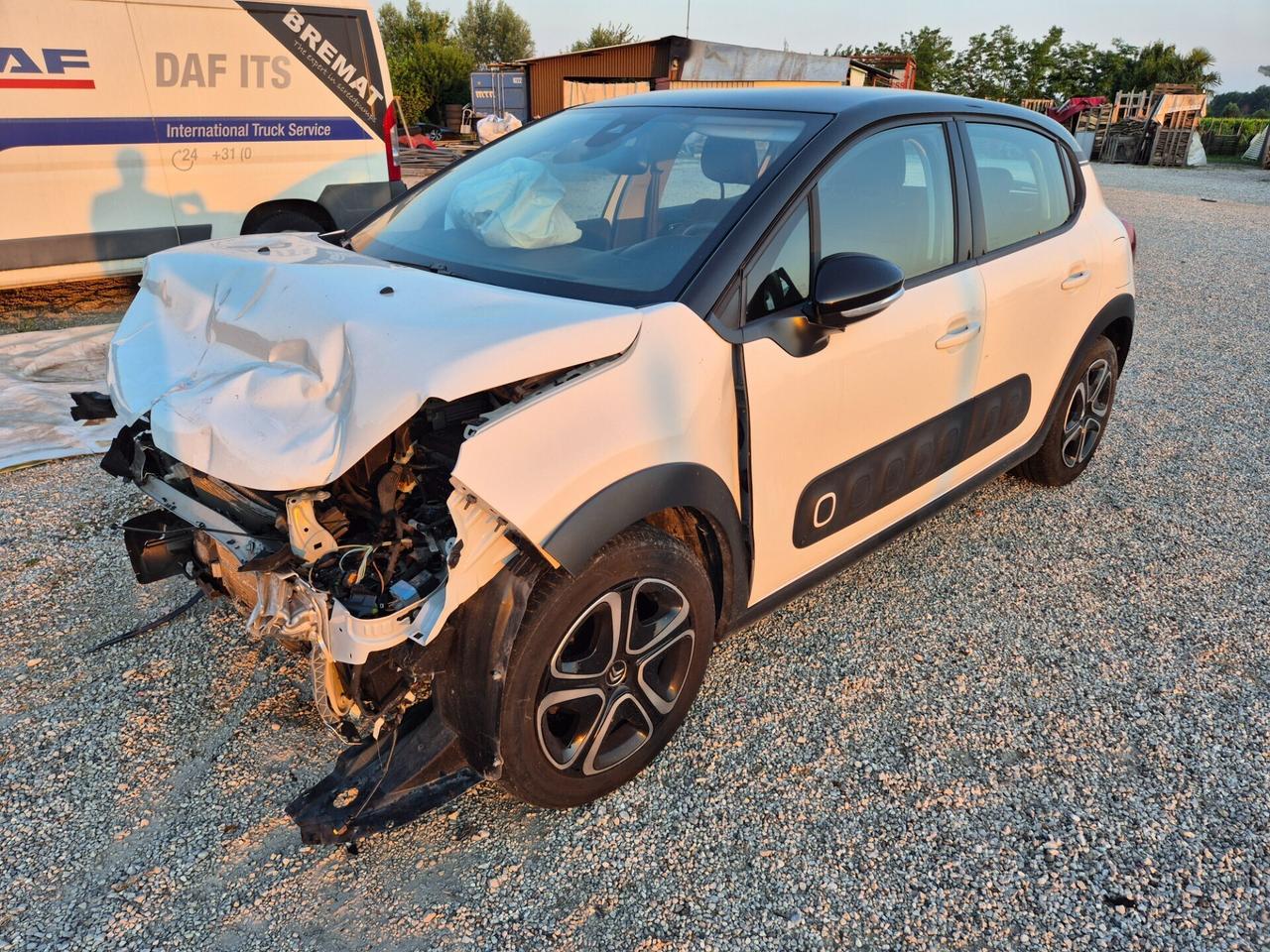 Citroen C3 BlueHDi EXPORT INCIDENTATA