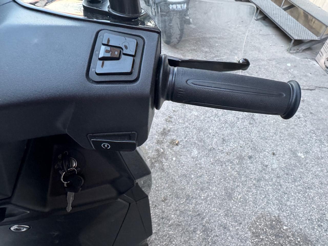Peugeot Tweet 125 Gt