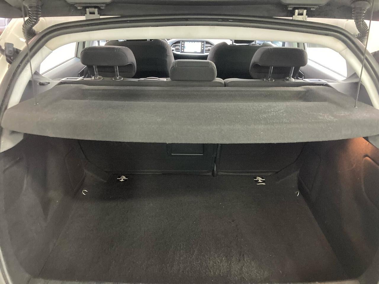 Peugeot 308 1.6 HDi -X NEOPATENTATI- 2014