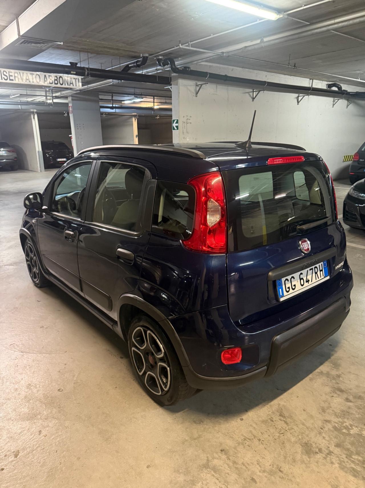Fiat Panda 1.0 FireFly S&S Hybrid Sport