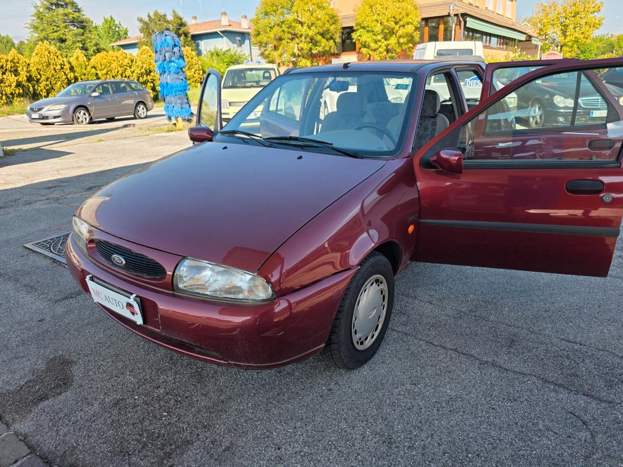 Ford Fiesta 1.2i 16V cat 5 porte Ghia con 150.000km Unicoproprietario