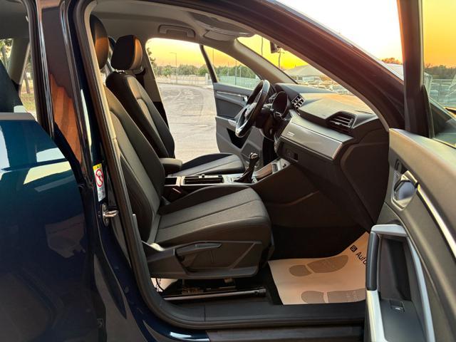 AUDI Q3 35 TDI 150 CV S tronic Business FARI LED