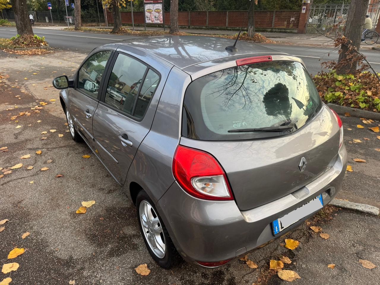 Renault Clio 1.2 16V 5P GPL neopaten garanzia 12 mesi
