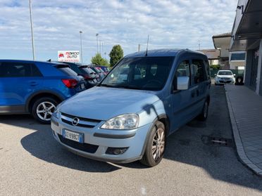 Opel Combo 1.6 benzina , metano