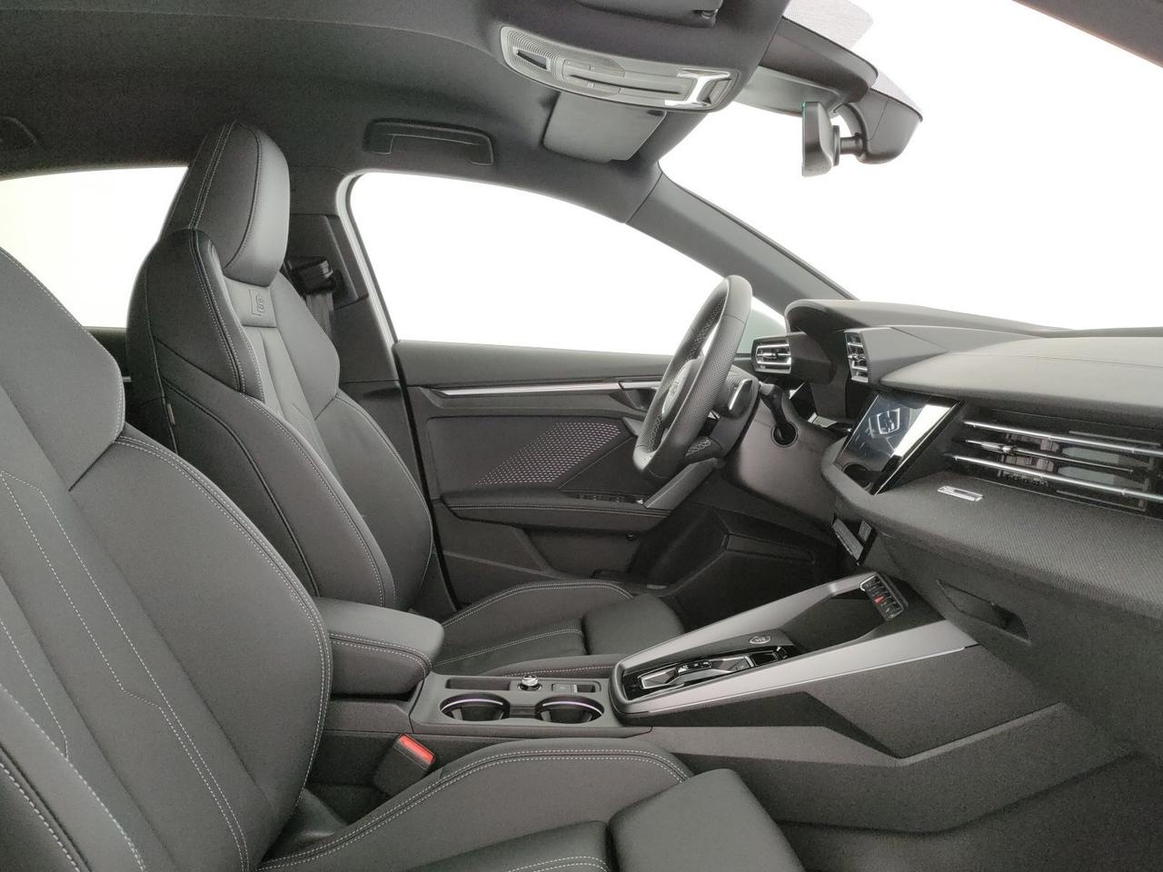 Audi A3 sedan 2.0 tdi s line edition 150cv s-tronic