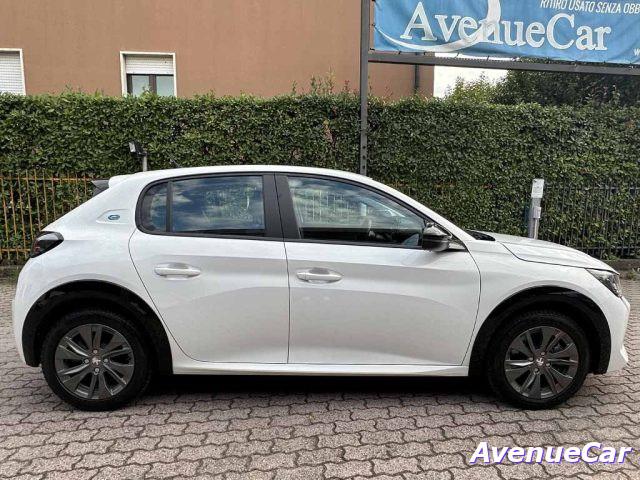 PEUGEOT 208 e Active Pack 100kW ADATTA A NEOPATENTATI IVA ESP.