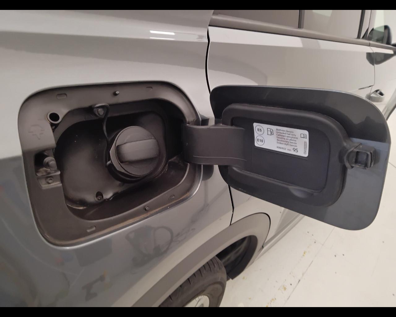 VOLKSWAGEN T-Roc I 2022 - T-Roc 1.0 tsi R-Line 110cv