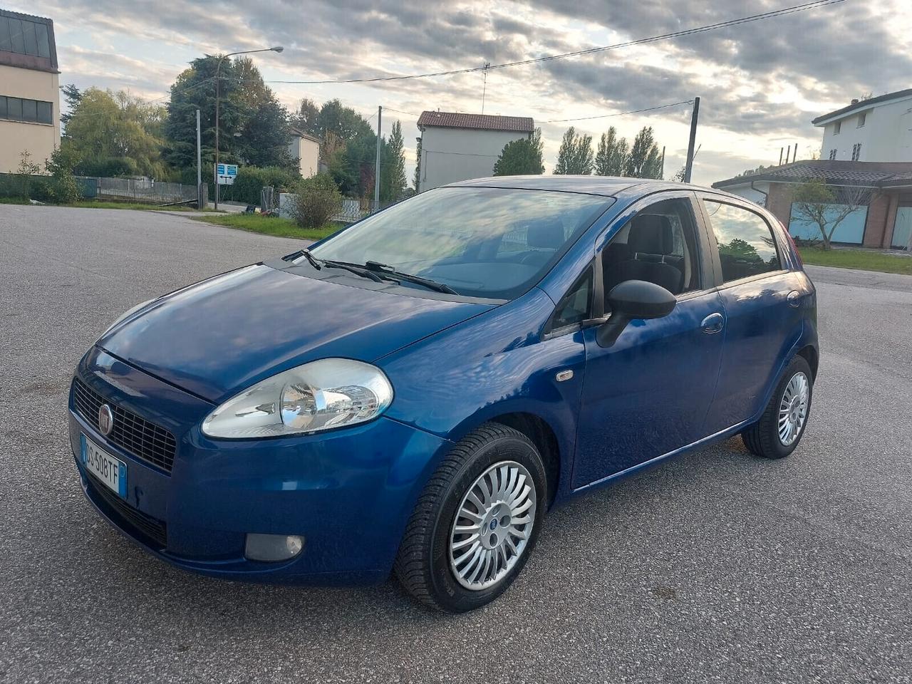 Fiat Grande Punto Grande Punto 1.2 5 porte Active BENZINA GPL