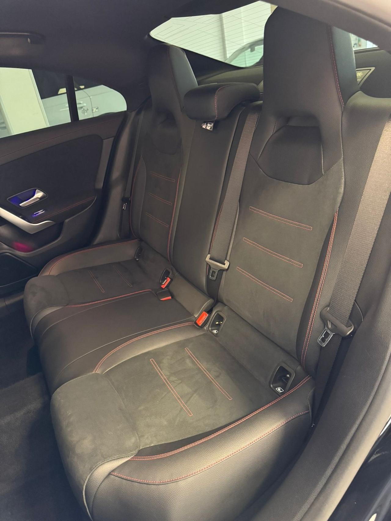 Mercedes-benz CLA 200 180 d Automatic AMG Line Premium Plus