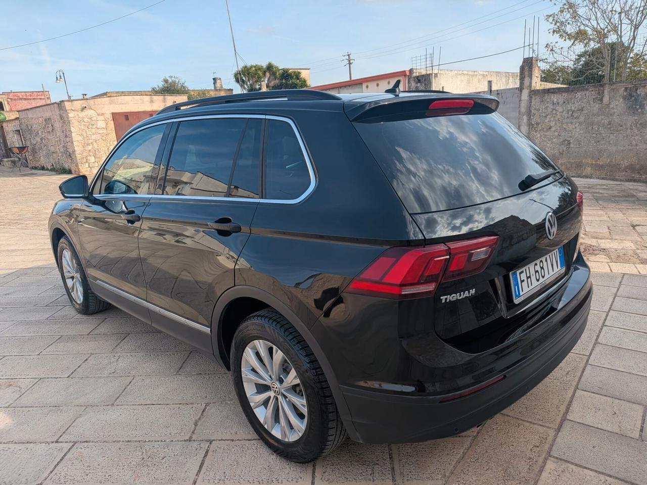 Volkswagen Tiguan 1.6 TDI SCR Business BlueMotion Technology