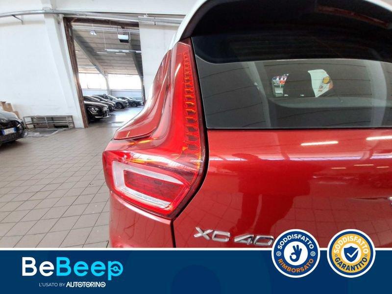 Volvo XC40 2.0 D4 MOMENTUM AWD GEARTRONIC