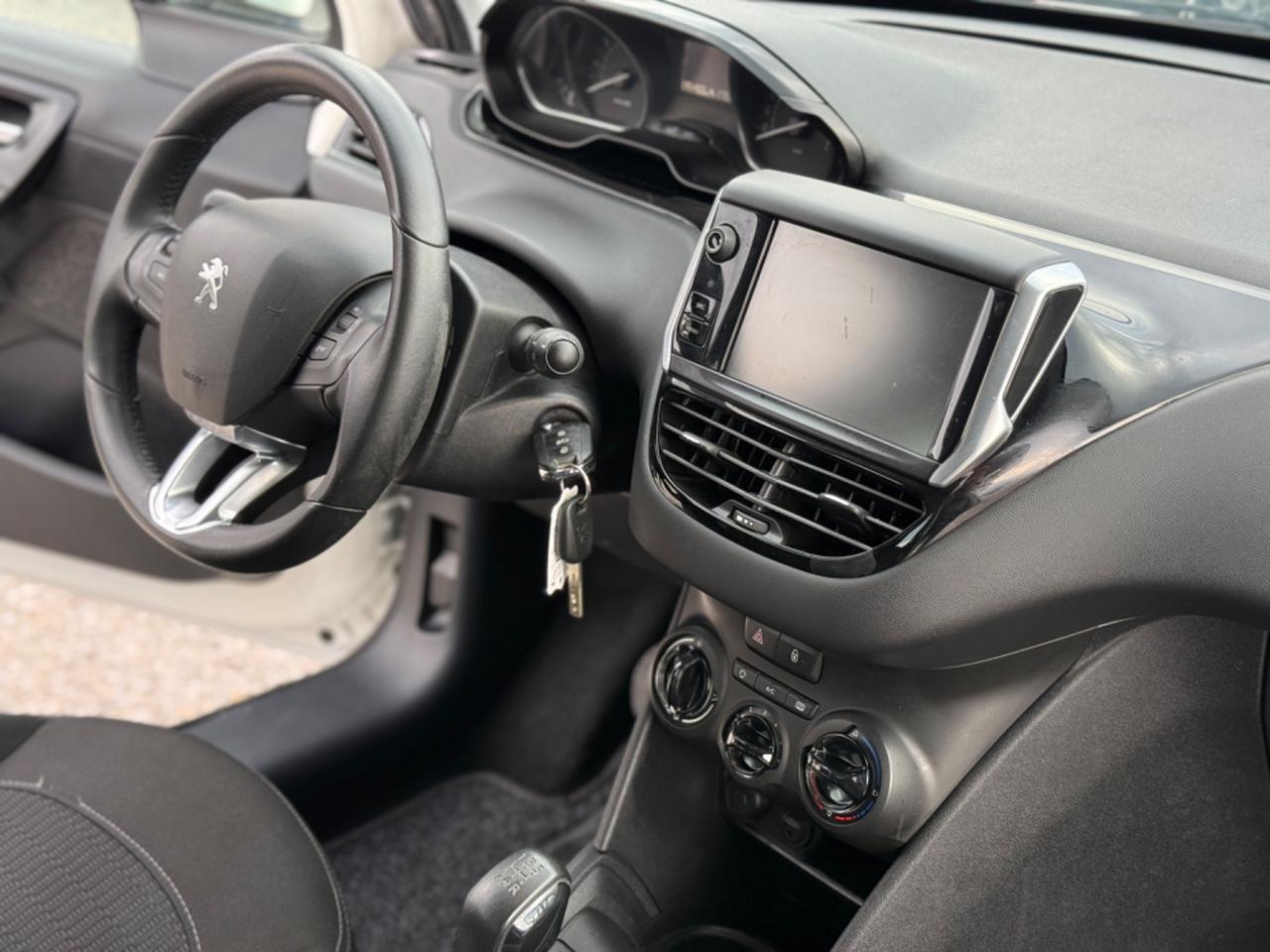 Peugeot 208 PureTech 82 5 porte Active