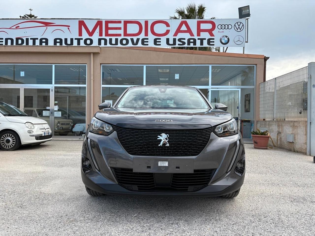 Peugeot 2008 BlueHDi 100 S&S Allure Navi Pack
