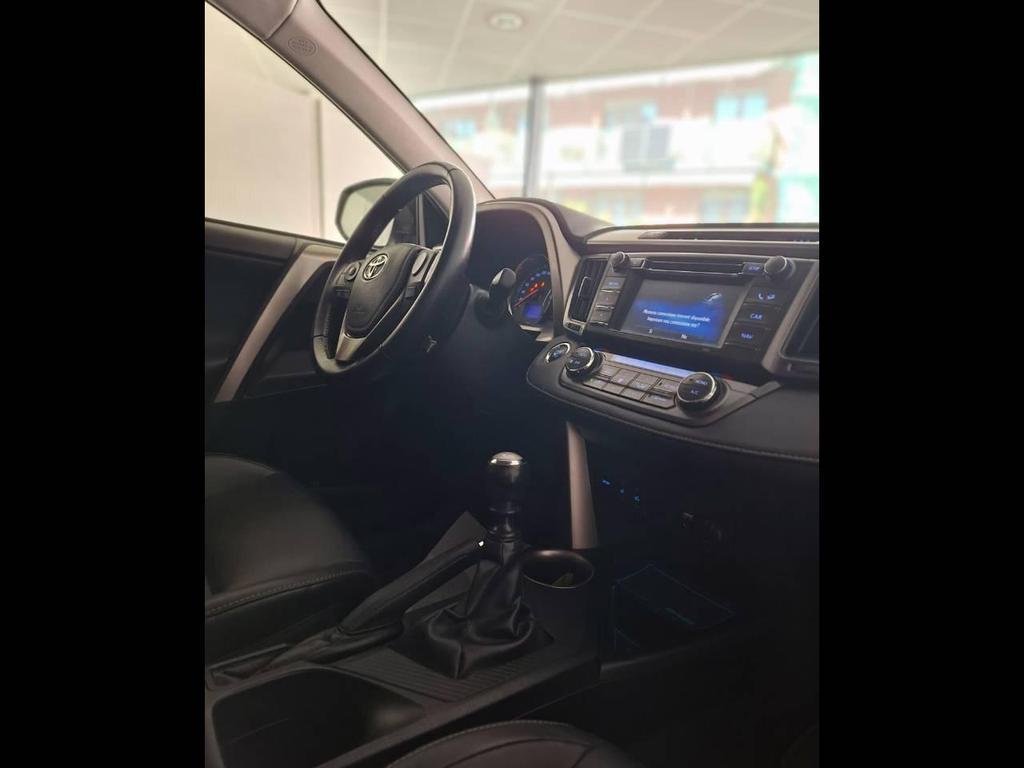 Toyota RAV4 5 Porte 2.0 D-4D Lounge 4WD MT