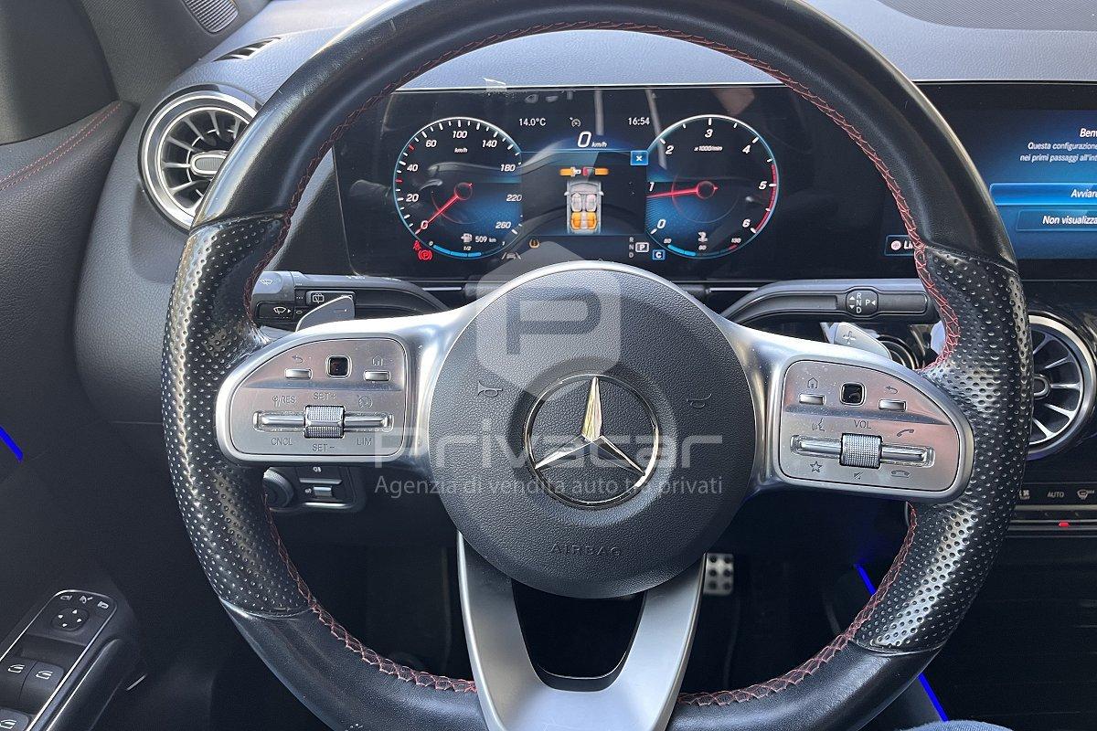 MERCEDES GLA 200 d Automatic Premium