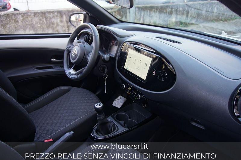 Toyota Aygo X 1.0B (72 CV) Trend Air S-CVT