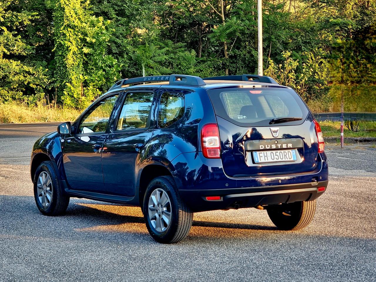 Dacia Duster 1.5 dCi 110CV Start&Stop 4x2 Serie Lim. Black Shadow 2017-E6B NEO